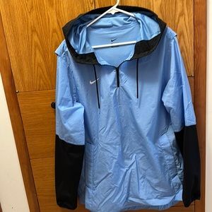 Nike Hooded Windbreaker Pullover